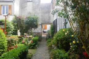 Ecouen  rue de la Grande Fontaine.JPG