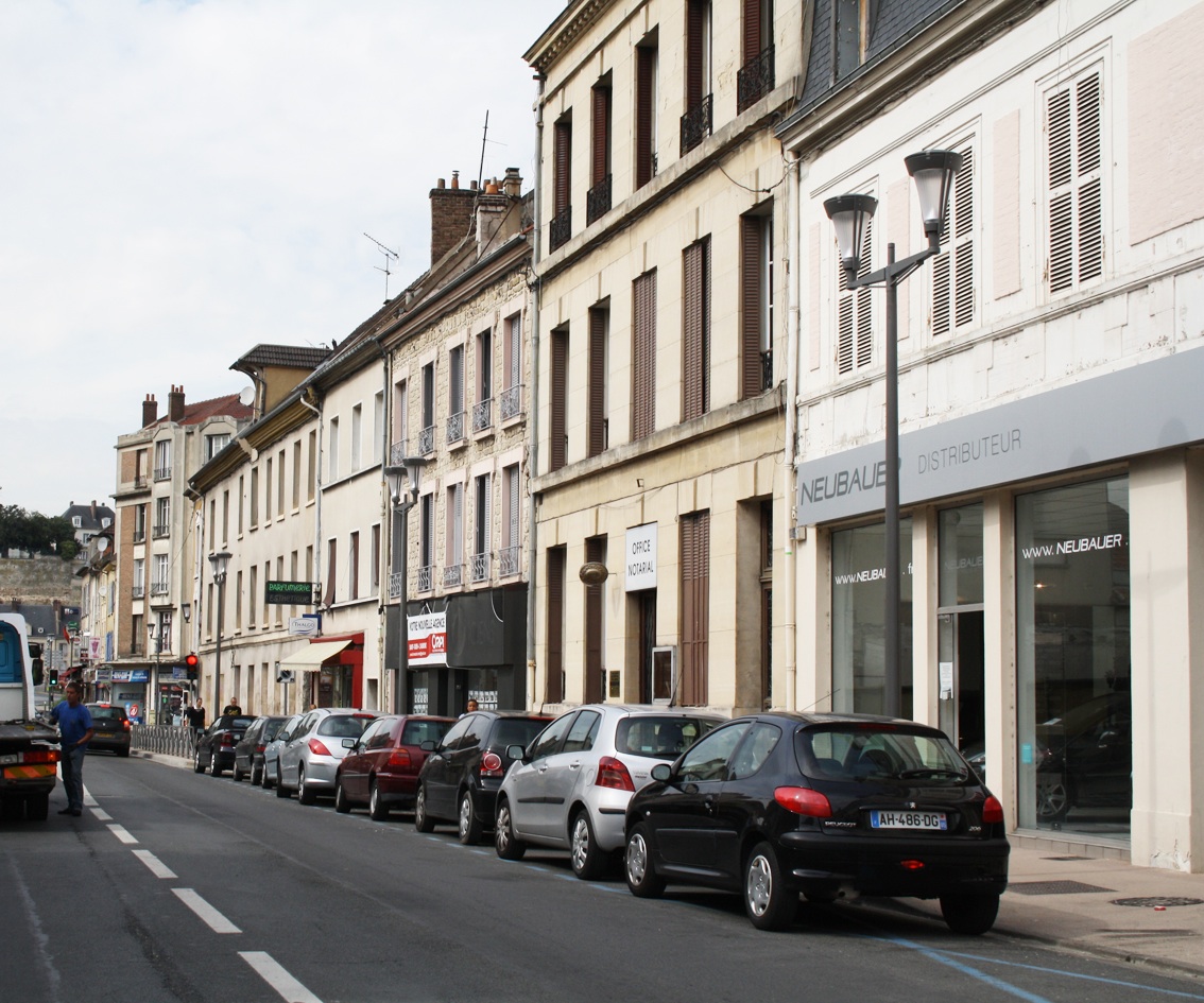 SaintOuenL'Aumône  mise en valeur de la rue du Général Leclerc